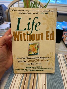 Life Without Ed by Jenni Schaefer – Cream Paperback